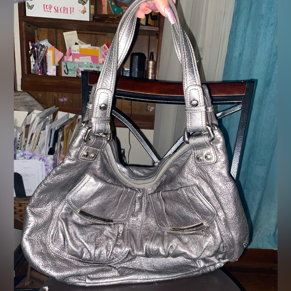 Women’s metallic purse